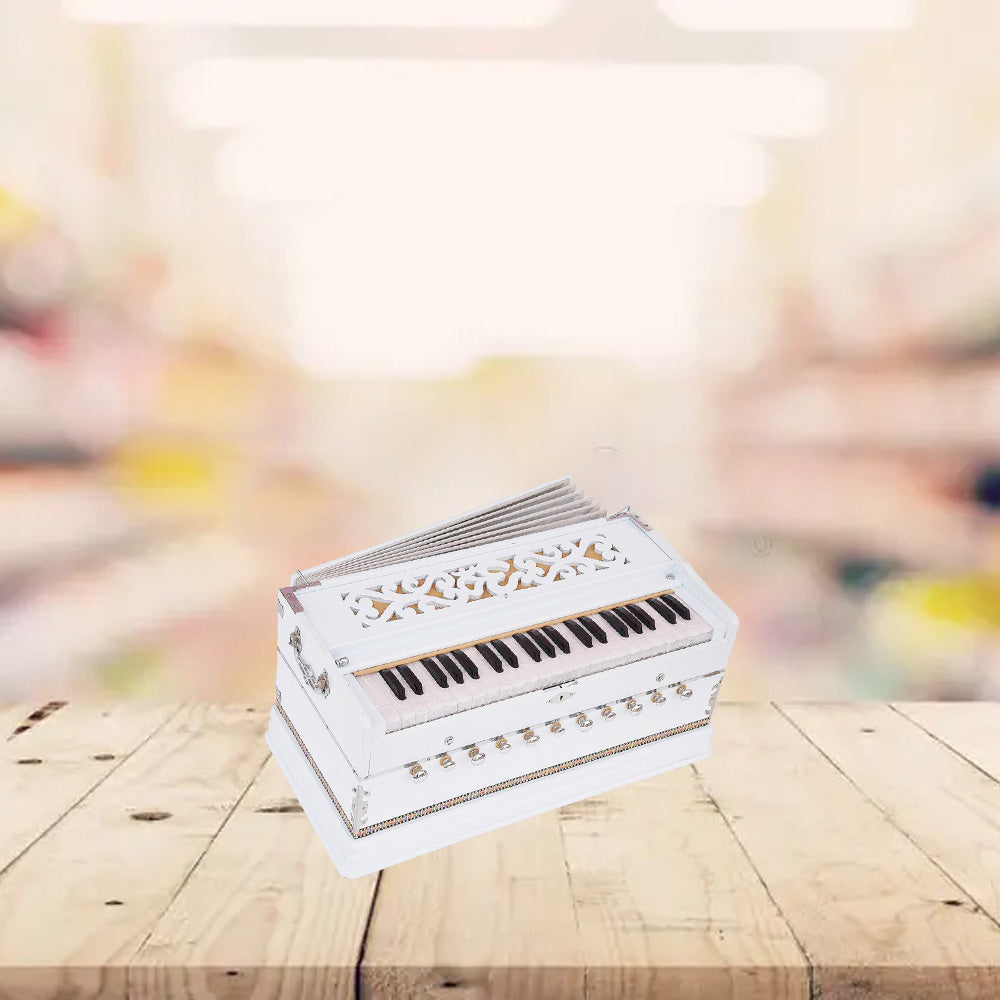 Binas Harmonium Traveler Hand Pumped /Portable/Folding 9 Stops- 5 Main & 4 Drones, 3½ Octaves, Teak Color, Coupler, Gig Bag, Bass-Male Reed - 440 Hz, Suitable for Yoga, Bhajan, Kirtan, etc