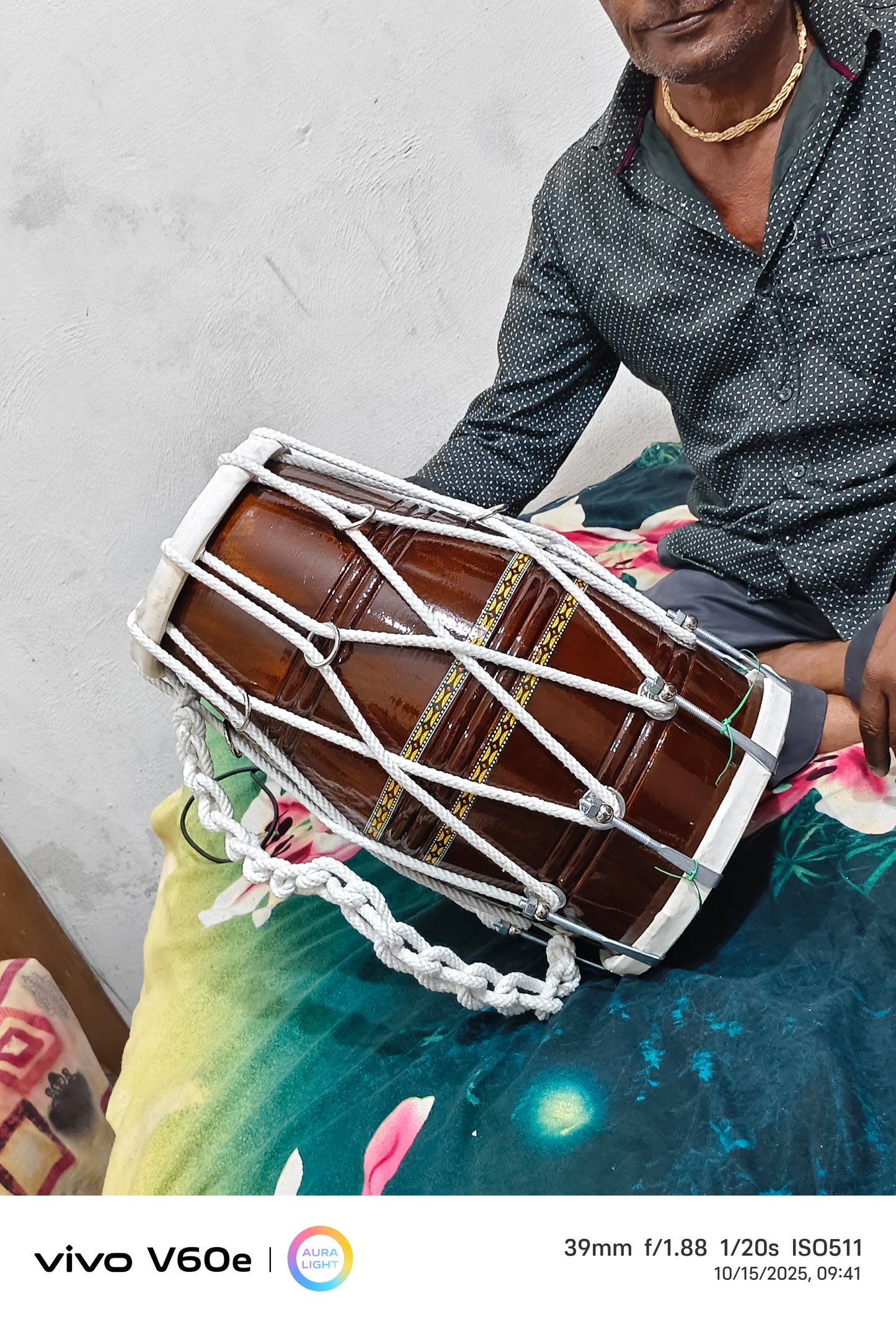 Binas Professional dholak drum Musical instruments Folk New Teak wood 17 Inches nut bolt with doory Dholak Dhol dholki nuts Tuning Spanner + Carrey Bag